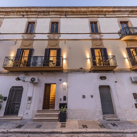Dimora Dei Celestini Bed & Breakfast Manfredonia Luaran gambar